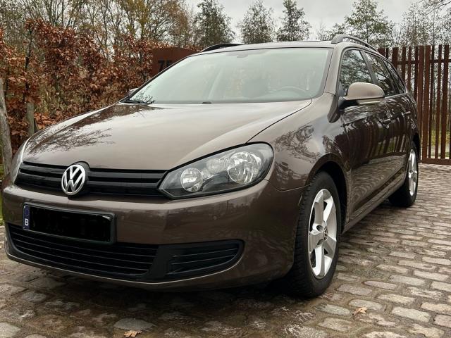 Volkswagen Golf Variant 1.6 TD Highline (Euro 5)