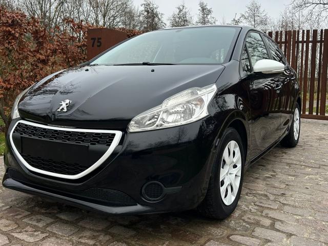 Peugeot 208 1.4 HDI Like (Euro 5b)
