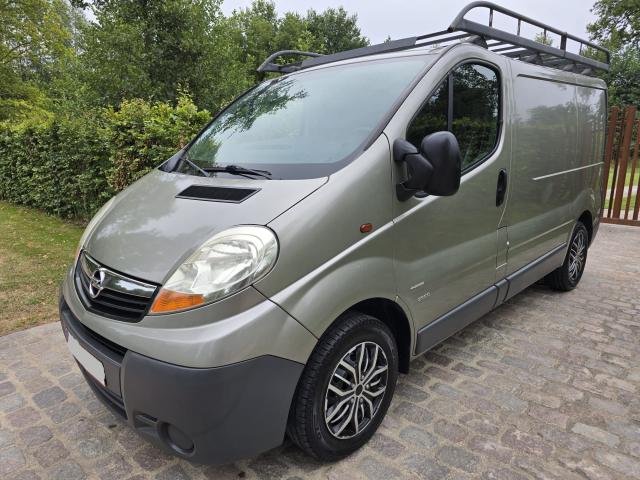 Opel Vivaro 2.0 CDTi lichte vracht - 3 zitplaatsen