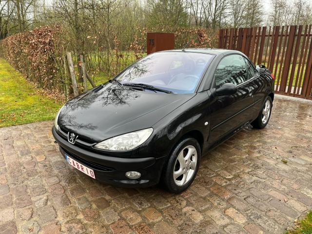 Peugeot 206 CC 1.6i 16v 