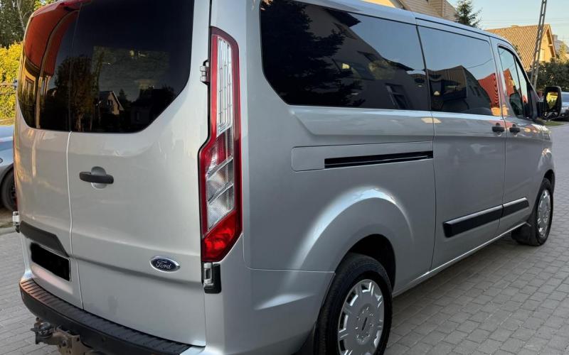 Ford Transit Custom 2.0 TDCi - 9 zitplaatsen