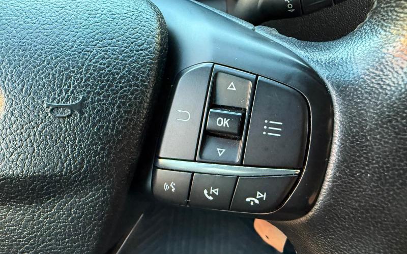 Ford Transit Custom 2.0 TDCi - 9 zitplaatsen