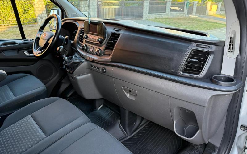 Ford Transit Custom 2.0 TDCi - 9 zitplaatsen