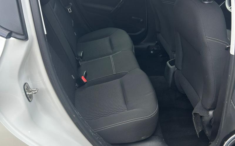 Peugeot 208 1.2i